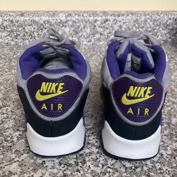 Nike Air Max 90 “I am the rules” 2017 / Size 11 Men’s / Size 12.5 W 325018-024 - Picture 4 of 15